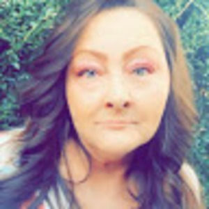 Meet your Posher, Deborah